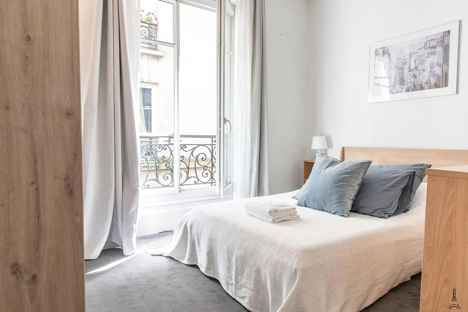 Apartament Montmartre - Degas *